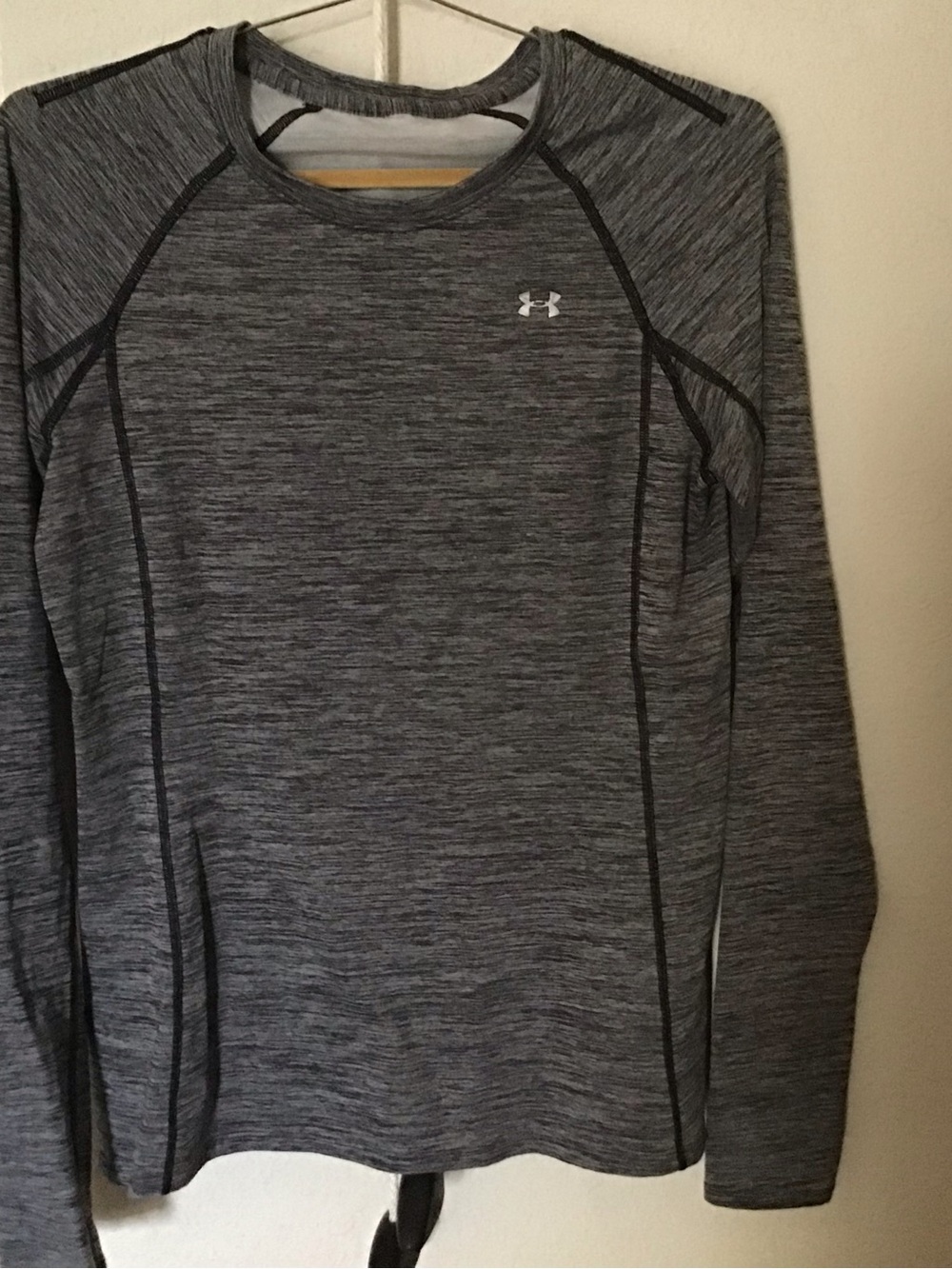 Under Armour Heathered Gray Long Sleeve Training Shirt
